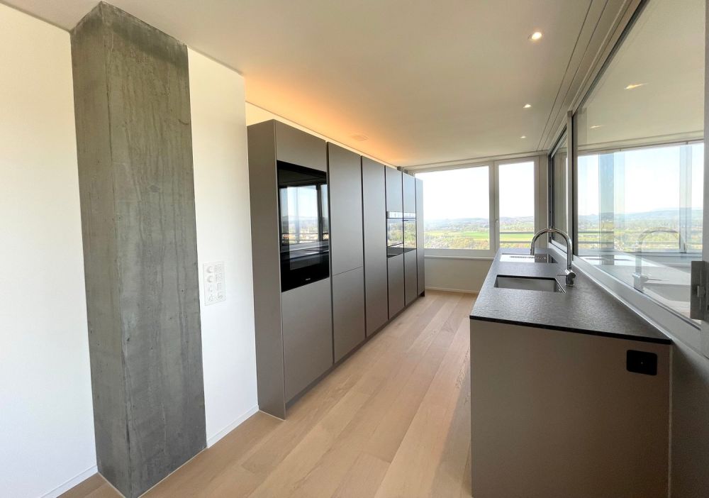 Exklusive 4.5 Zimmer Wohnung im Rhyfall Tower mit Rheinblick - Bild 3