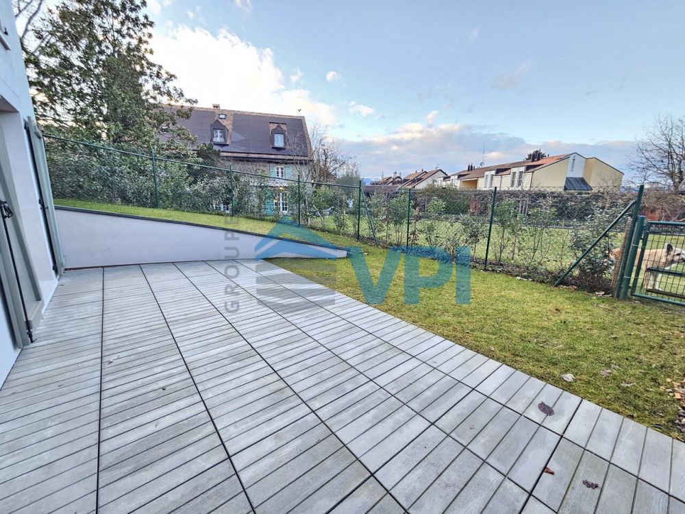 Superbe villa mitoyenne 6 pièces avec terrasse et jardin privatifs à B - Bild 10