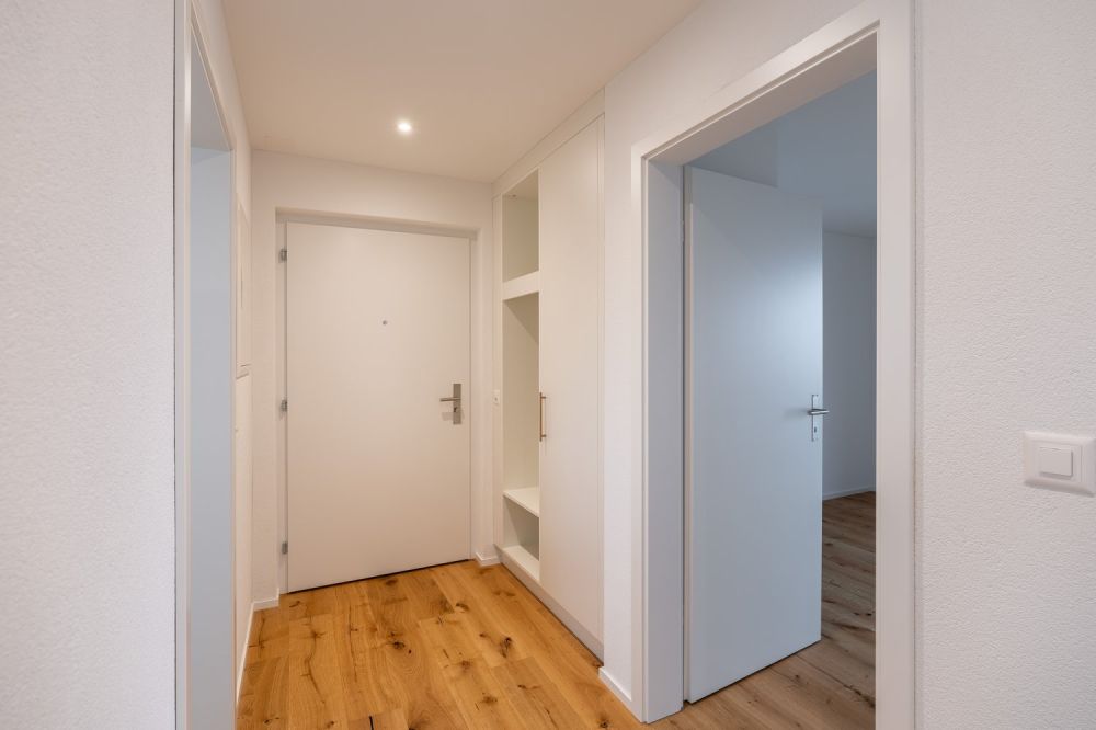 Exklusive 2.5-Zimmer-Attikawohnung mit sonniger Terrasse in Dulliken - Bild 2