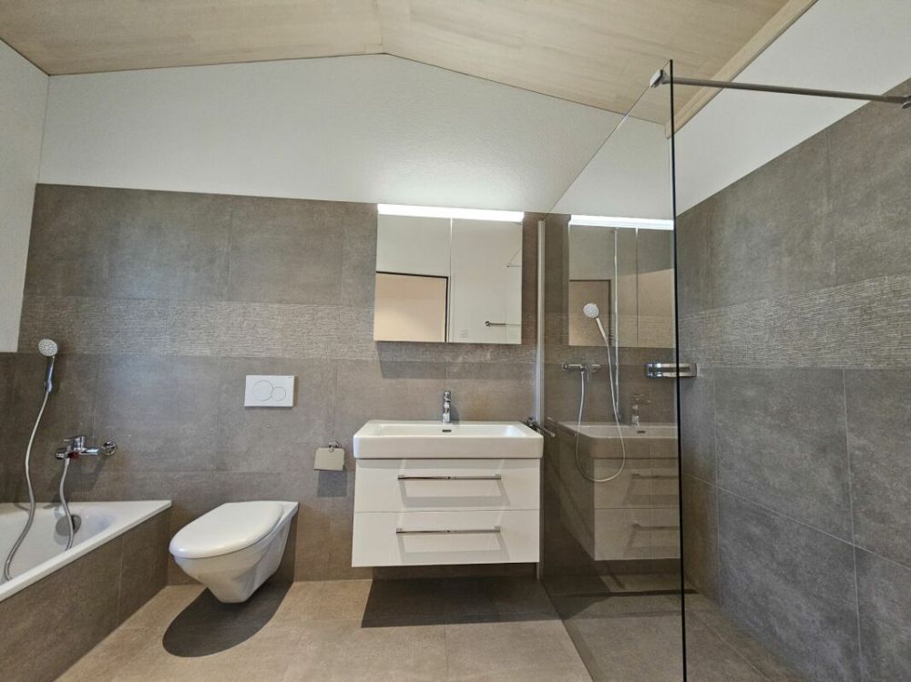 Neuwertige 3.5 Zimmer-Wohnung im Zentrum von Appenzell - Bild 4