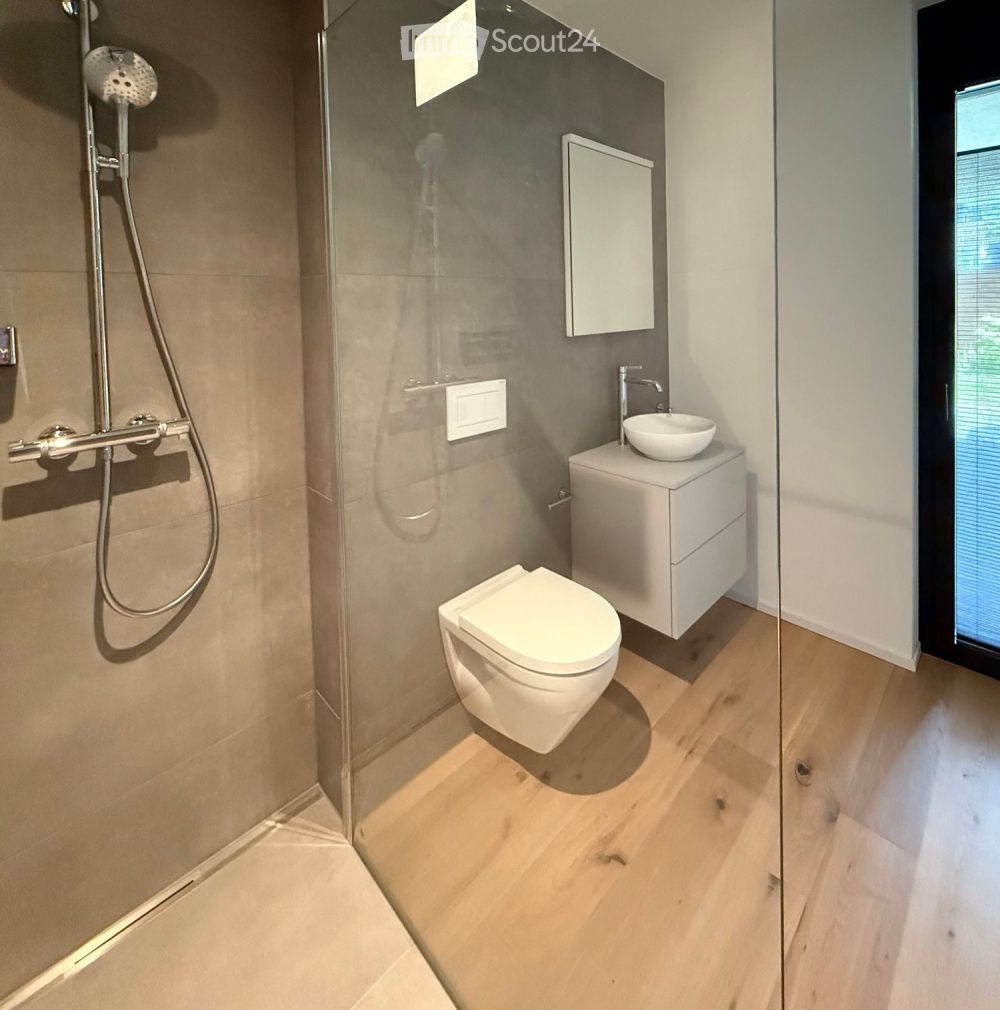 ERSTVERMIETUNG / EXKLUSIVE MODERNE 2.5 ZIMMER GARTENWOHNUNG - Bild 8