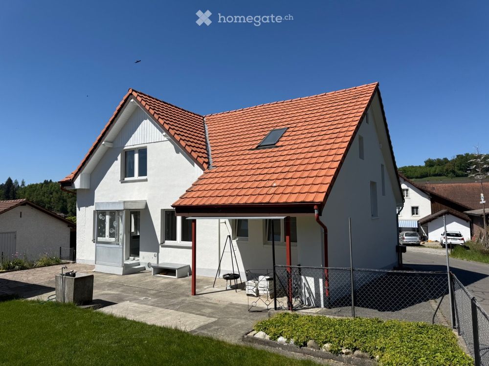 Freistehendes 4,5 Zimmer EFH - Bild 1