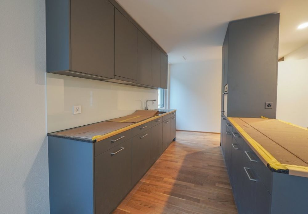 ERSTVERMIETUNG IN LIESTAL - jede Wohnung mit eigenem Waschturm - Kueche.jpg