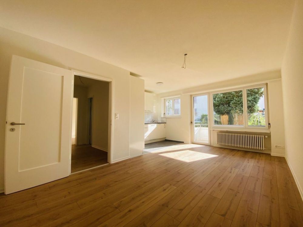 Total renovierte 2.5-Zimmer mit Balkon und Kellerabteil (1013) - Bild 3