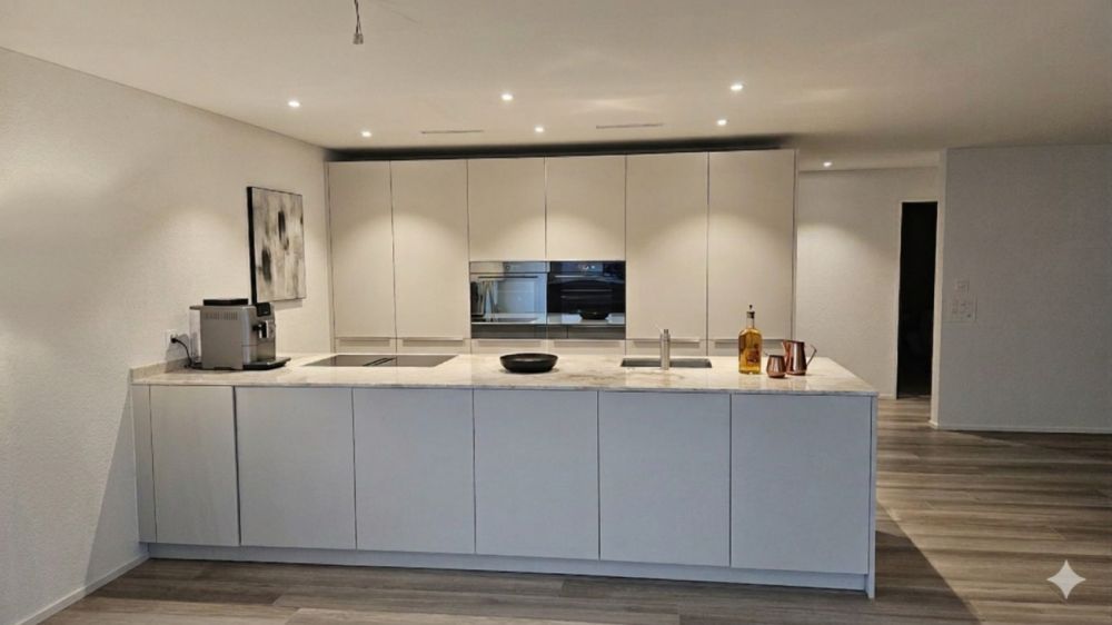 ERSTBEZUG Neubau - Sonniges Wohnen am ehemaligen Rebhang in Stäfa - Küche (visualisiert)