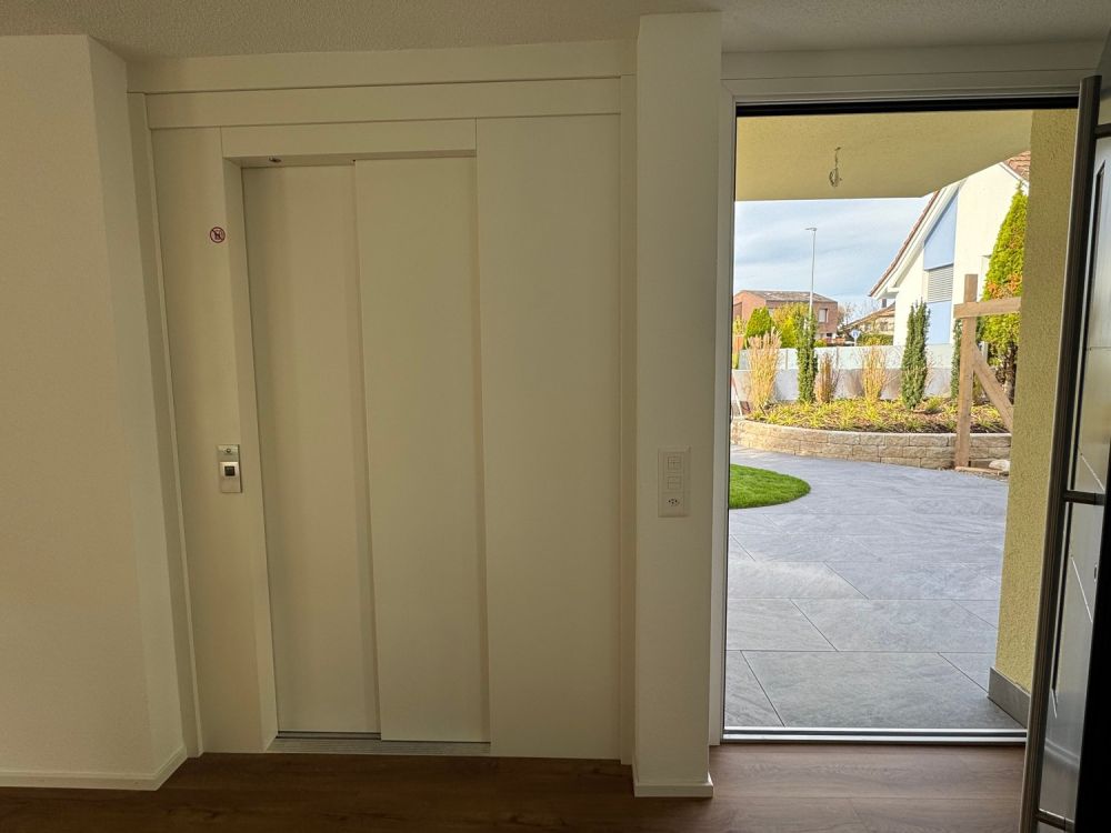 Erstvermietung: Exklusiv saniertes EFH mit Lift und Charme - Bild 13