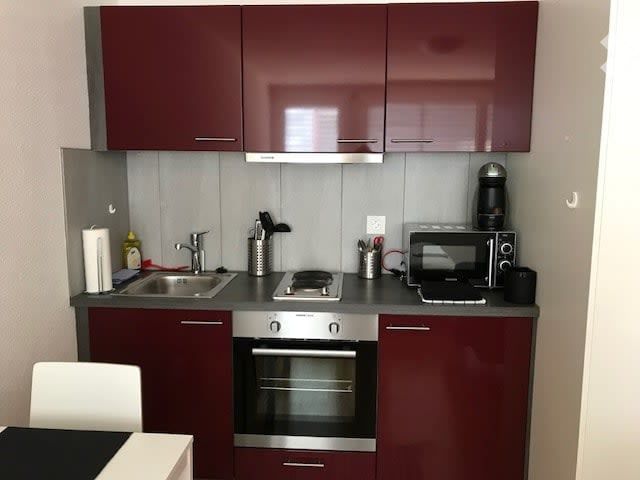 Div. Studios, möbliert, im Zentrum von Baden, Bruggerstr. 44 - Bild 3