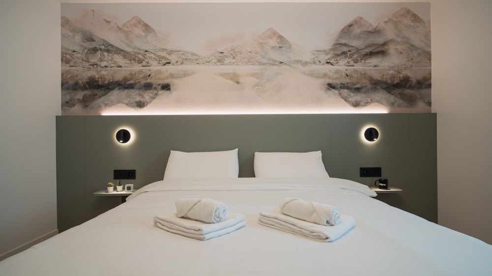 Stylish Pop-room in Schaffhausen - no kitchen - Bild 1