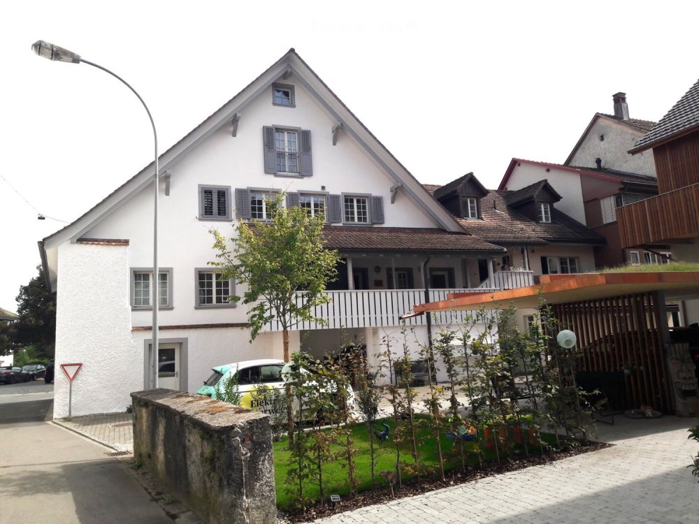 "Zentral: Heimelige 5 1/2 Zi-Whg. im Herzen von Bad Zurzach" - Bild 1