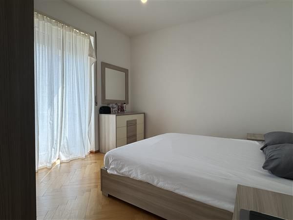 Lugano: Eingerichtete 3.5-Zimmer-Wohnung - Camera