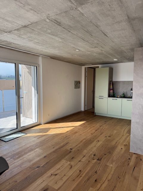 Ab sofort  - 65 m2 grosse, tolle 2.5 Zi Attika mit 60 m2 Dachterrasse - Bild 12