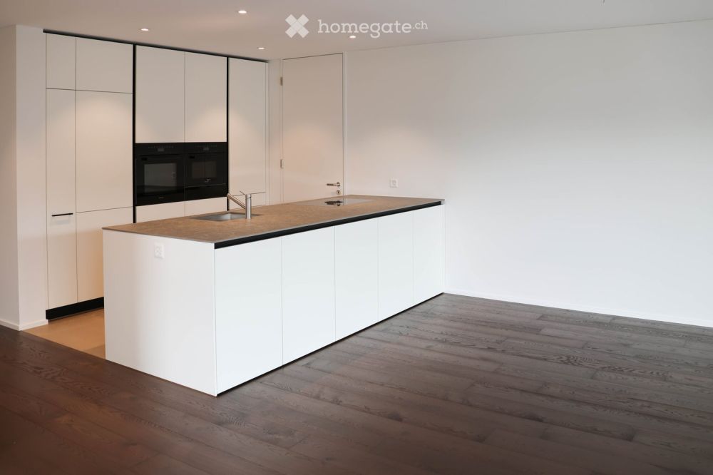 Moderne 3.5-Zimmer-Neubauwohnung mit atemberaubendem Ausblick in Oberägeri - Bild 2