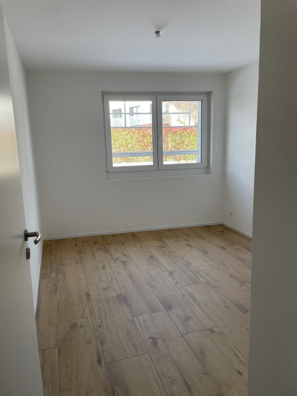 Magnifique appartement NEUF 4.5 pces avec jardin dans quartier villas - Bild 6