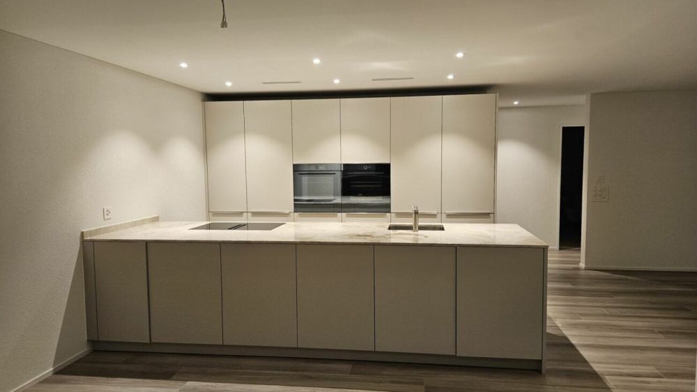 Wohnen am ehemaligen Weinrebenhang in Stäfa - Küche