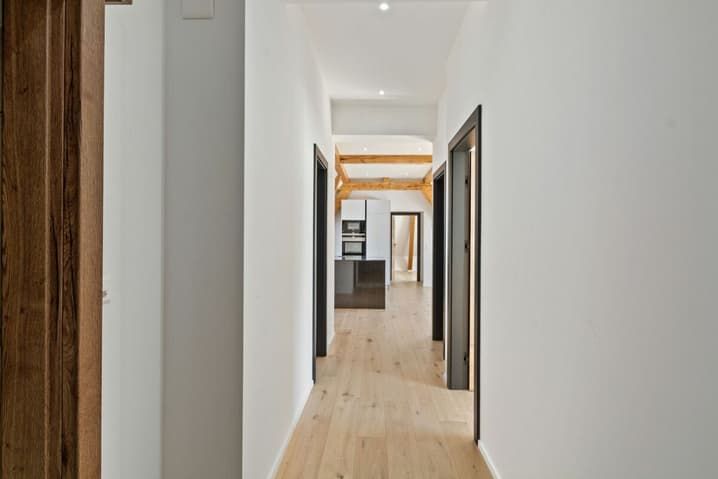 Courtelary, magnifique appartement de 4.5 pièces dans les combles - Bild 4