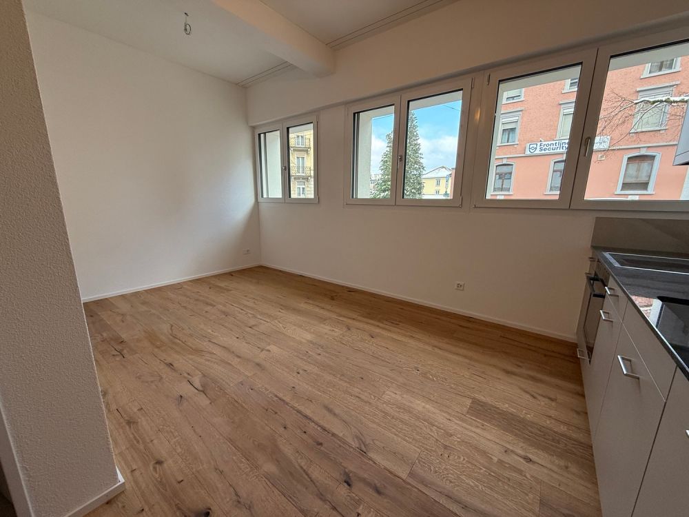 Kernsanierte 1 Zimmer Wohnung in Stadtnähe - ideal für Studenten und Singles - Bild 8