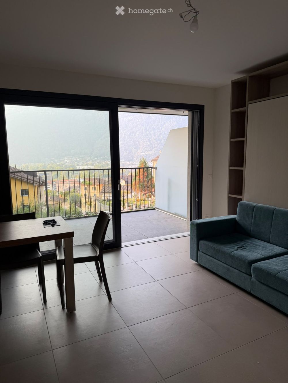 Bellinzona – Moderno appartamento arredato di 1.5 locali con ampio terrazzo e vista panoramica! - Bild 1