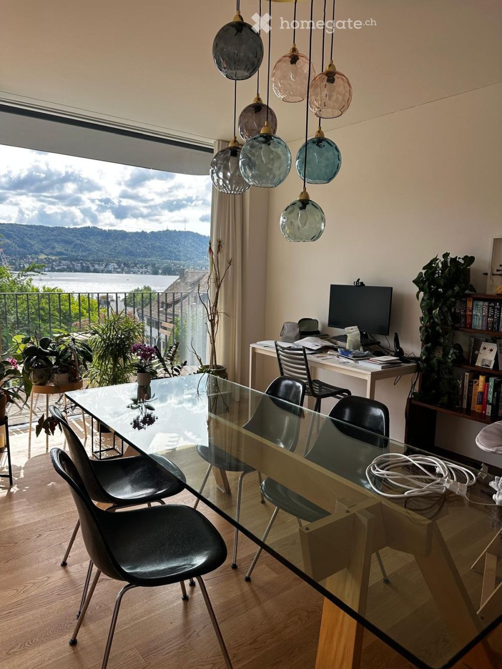 Stunning 3.5-Room Apartment with Lake View in Zürich 8008 - Bild 12