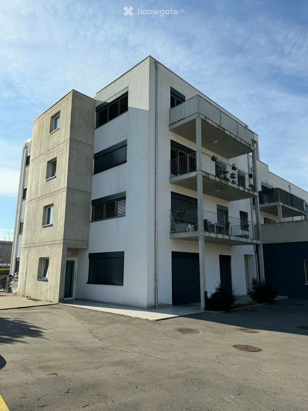 Affittasi appartamento nuovo 2.5 locali con balcone - Bild 1