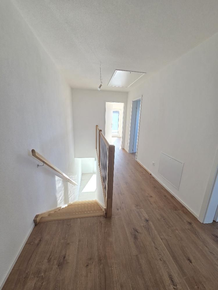 Moderne 5,5-Zimmer-Villa mit Garten in Ecublens (VD) - Bild 12