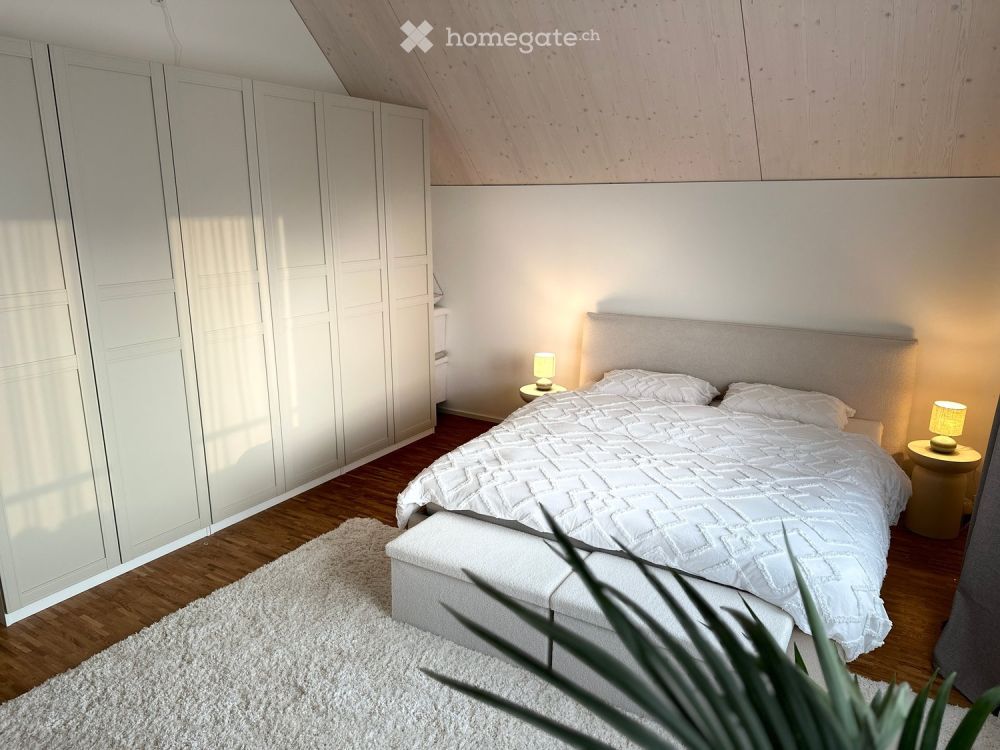 Modernes und voll  möbliertes  5.5-Zimmer-Reihenhaus in Fischbach-Göslikon - Bild 9