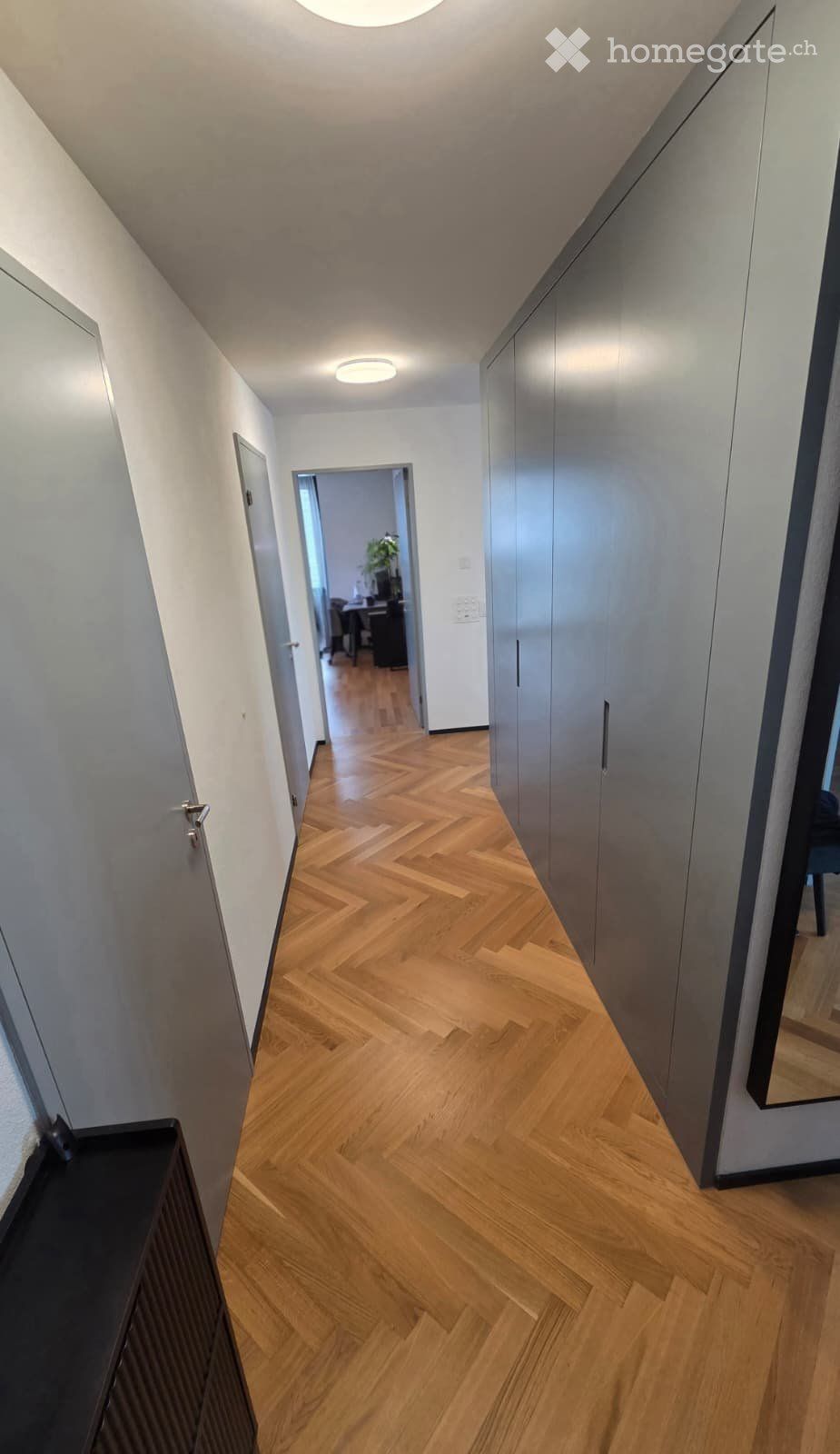 Zentral gelegene 3.5 Zimmer-Wohnung im Herzen von Uster - Bild 4