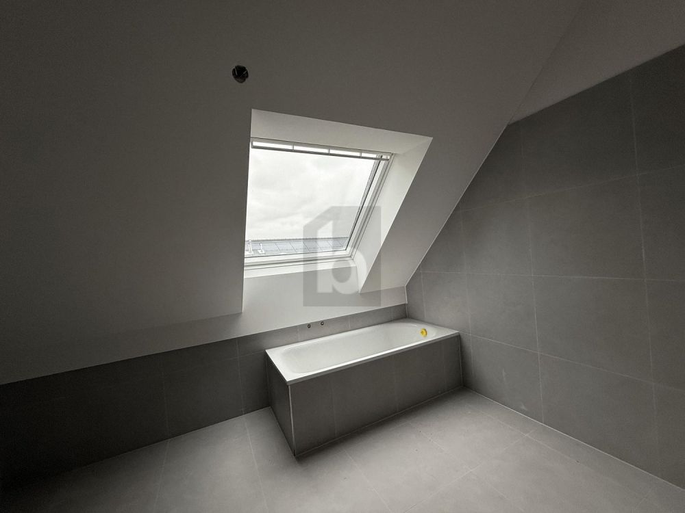 EXKLUSIV MIT GROSSER DACHTERRASSE - Bild 4