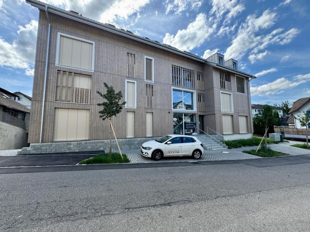 MODERNE MAISONETTEWOHNUNG IN MENZIKEN ZU VERMIETEN - Bild 1