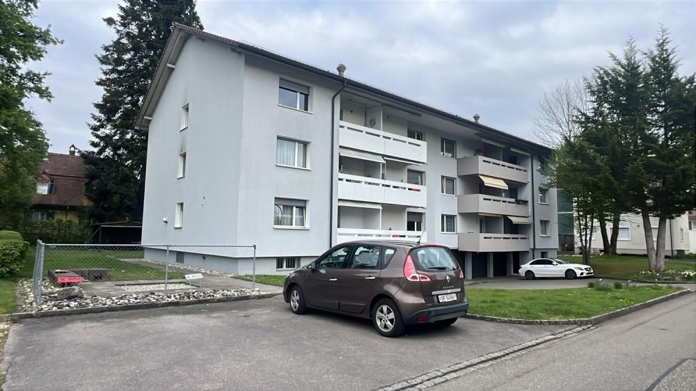 Erstvermietung nach Renovation! - Bild 1