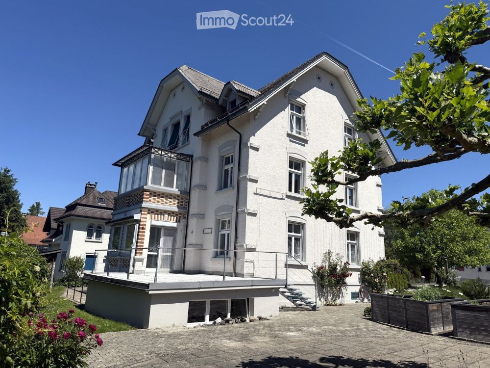 ERSTVERMIETUNG  |  exklusive 3.5-Zimmer-Wohnung mit grosser Terrasse an bester Lage - Bild 3