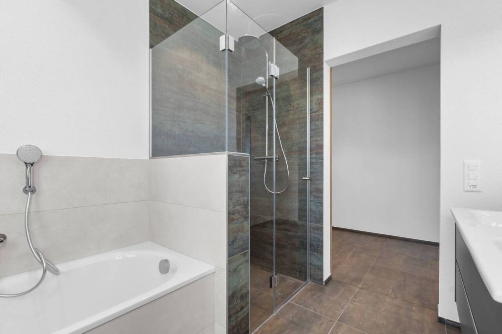 Grossraum - Luxuswohnung mit Weitsicht! - Bild 9