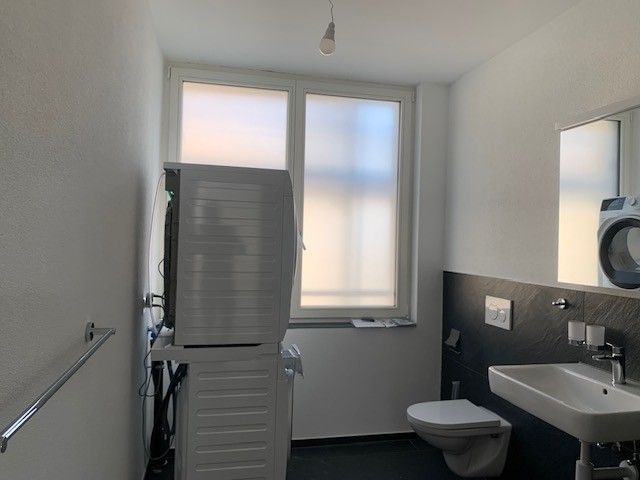 hochwertige 3.5-Zimmer-Neubauwohnung direkt beim Bahnhof - Bild 9