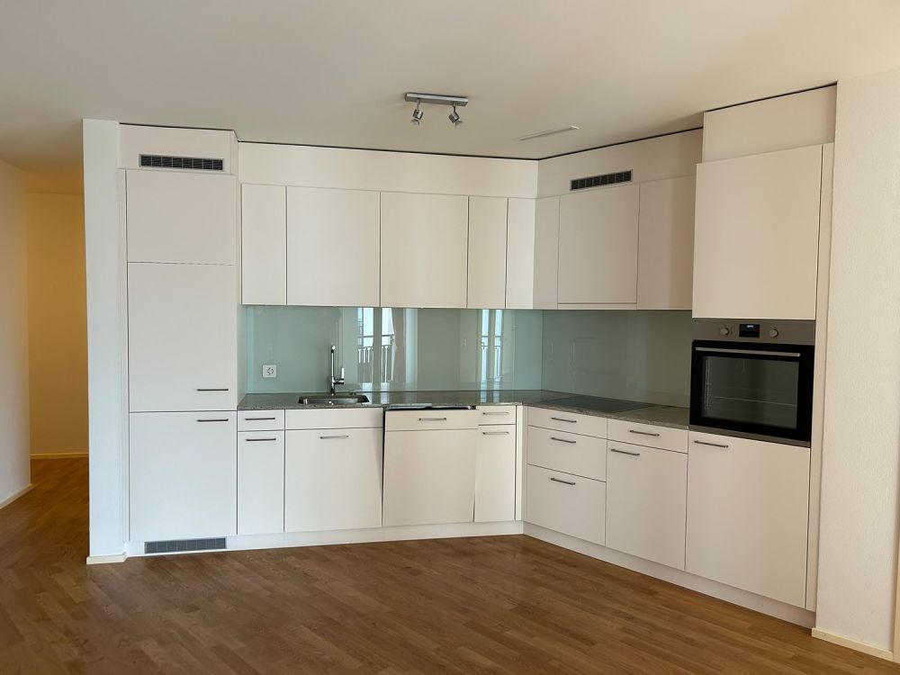 Moderne 3.5-Zimmer-Wohnung direkt am Bahnhof Wil SG - Bild 3