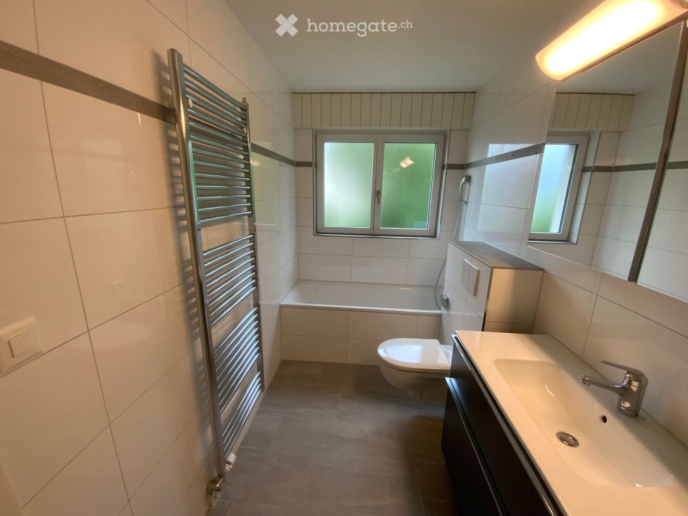 Erstbezug nach Totalrenovation helle 5.5 Zimmer Wohnung Top Lage. Per sofort oder nach Vereinbarung. - Bild 9