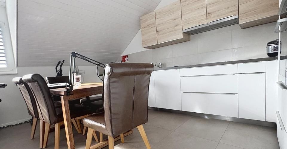 Bel appartement de 3.5 pces au 2ème étage - Appartement 3.5 pièces - image - 2