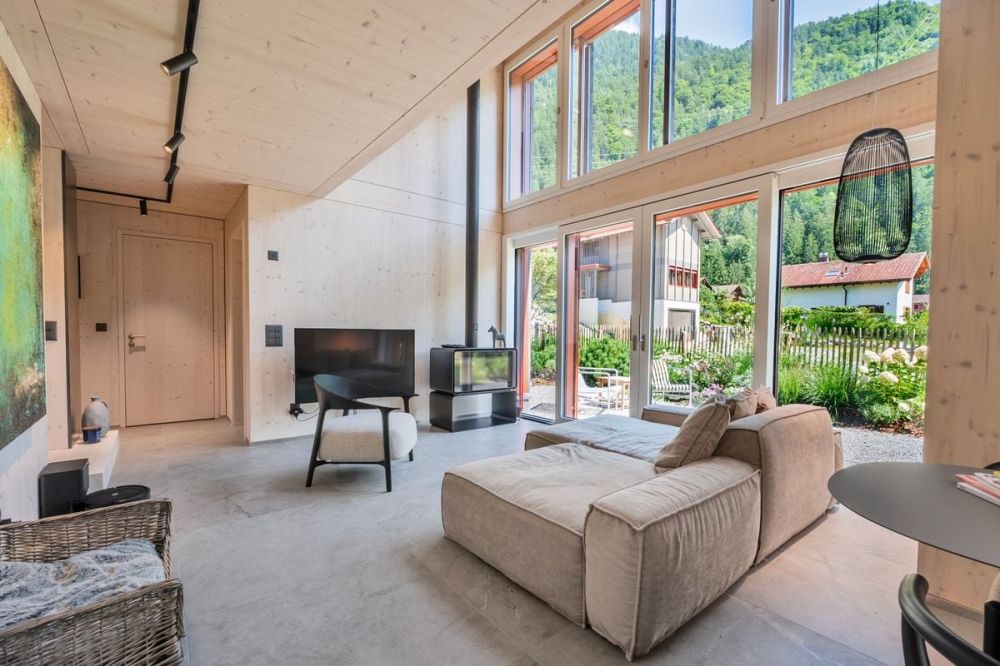 Möbliertes Alpine-Chalet in der Natur - GREATER ZUG AREA - Bild 1