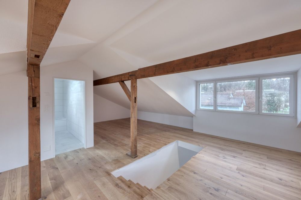 Zentral gelegen, komfortabel gelebt - stilvolle 4.5-Zimmer-Wohnung - Bild 8