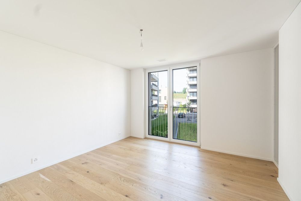 Ihr neues Zuhause: Grosszügiges 5½-Zimmer-Reiheneinfamilienhaus - Erstbezug - Bild 12