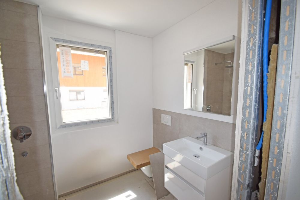 Erstbezug: Exklusive 4.5-Zimmer-Neubauwohnung mit grosser Terrasse in Kerzers - Bild 13