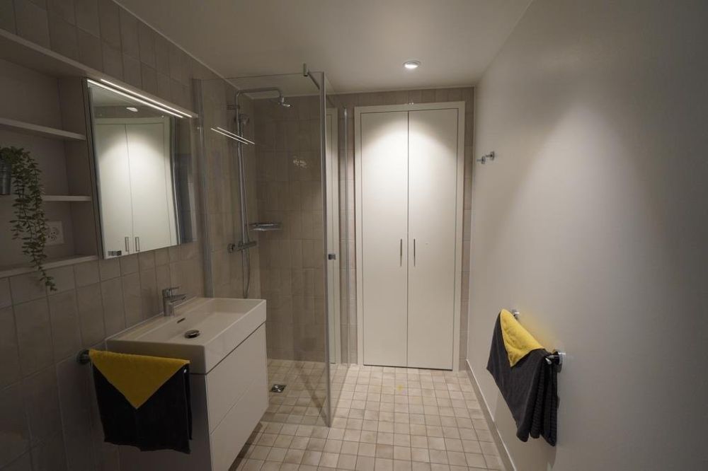 Ihr neues Zuhause nahe Bahnhof Muttenz und FHNW - Badezimmer