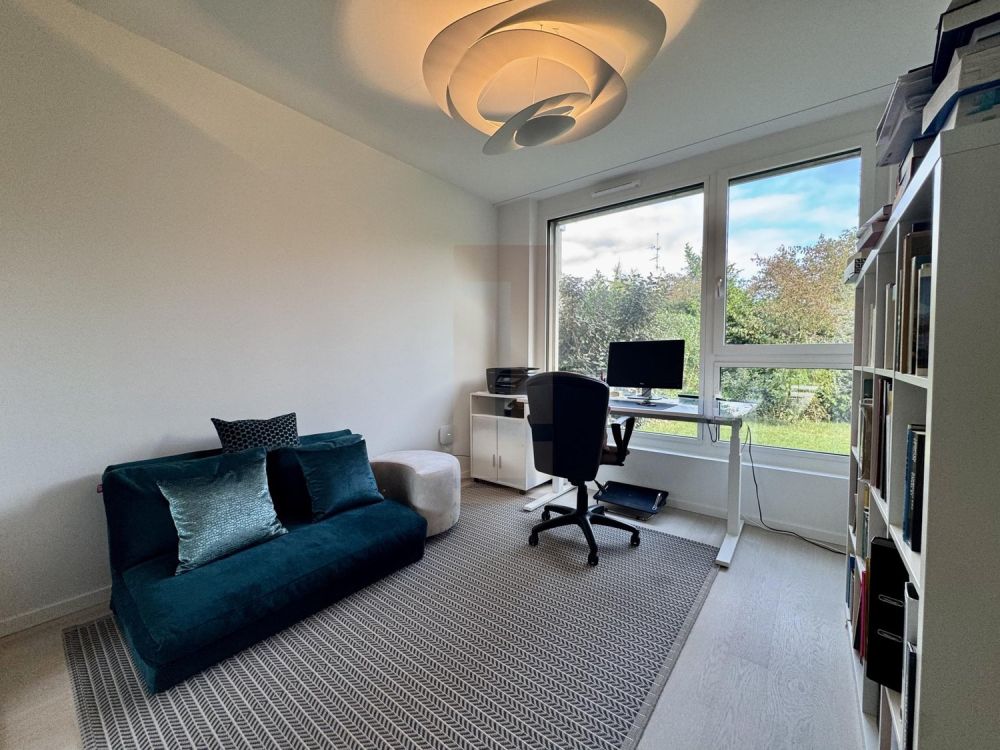 Superbe appartement meublé en rez de jardin - Bild 8