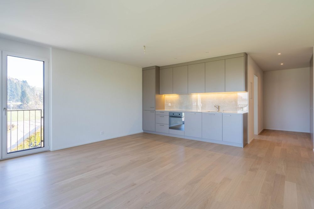 Neuwertige 3.5-Zimmer-Wohnung - Bild 1