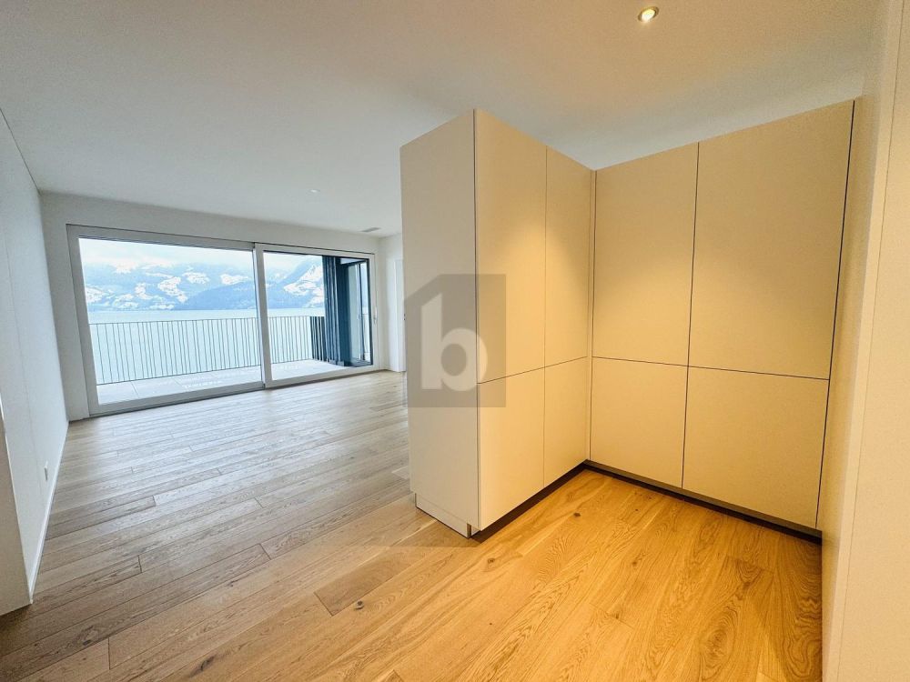 LUXURIÖSER NEUBAU DIREKT AM SEE - Bild 4