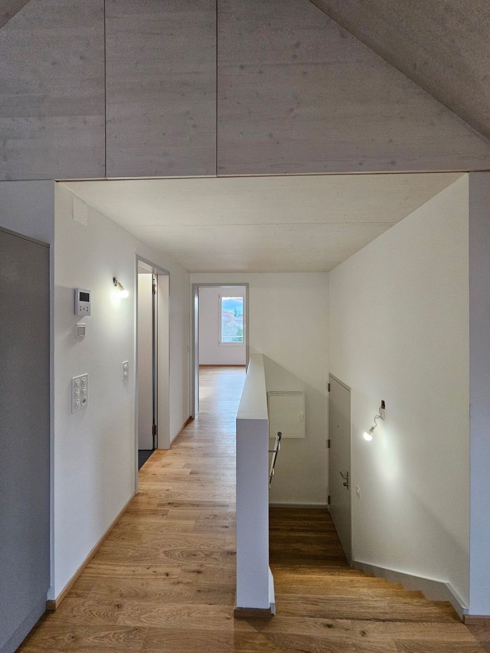 Erstvermietung - moderne 2.5-Zimmer Dachwohnung mit Laubenbalkon in Sissach - Bild 12