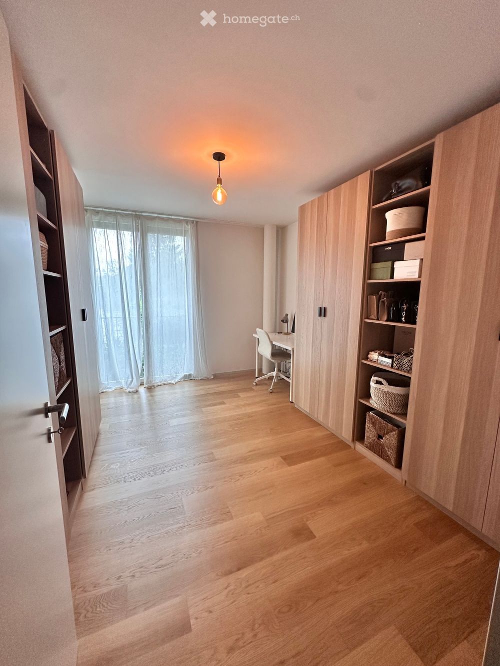 Moderne und neue 4.5-Zimmer Wohnung im Dorfzentrum Niederhasli - Bild 4
