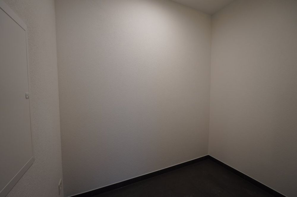 ERSTVERMIETUNG IN LIESTAL - jede Wohnung mit eigenem Waschturm - DSC01582.JPG