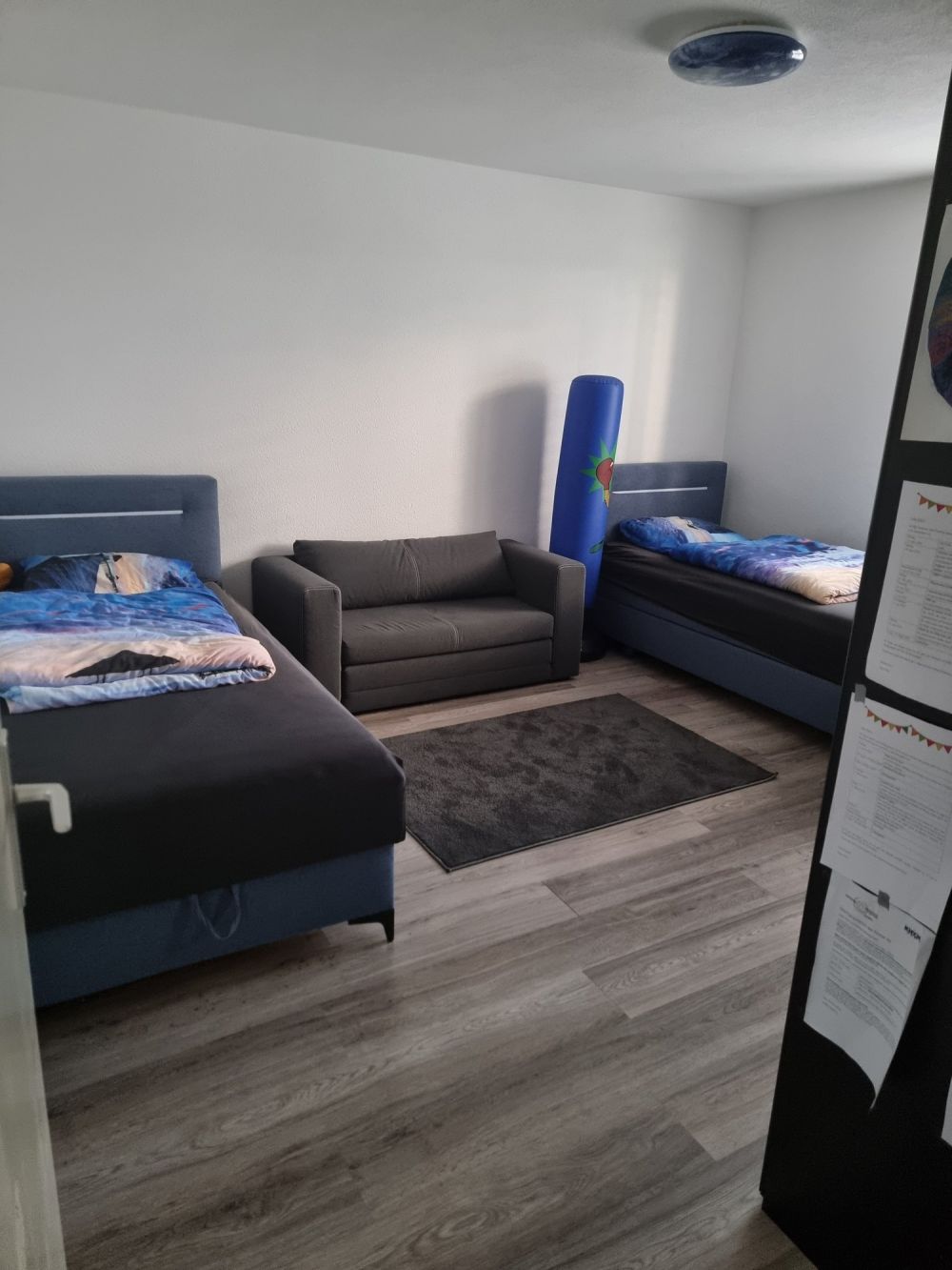 Helle 4.5-Zimmer-Wohnung mit zwei Balkonen an ruhiger Lage - Bild 7