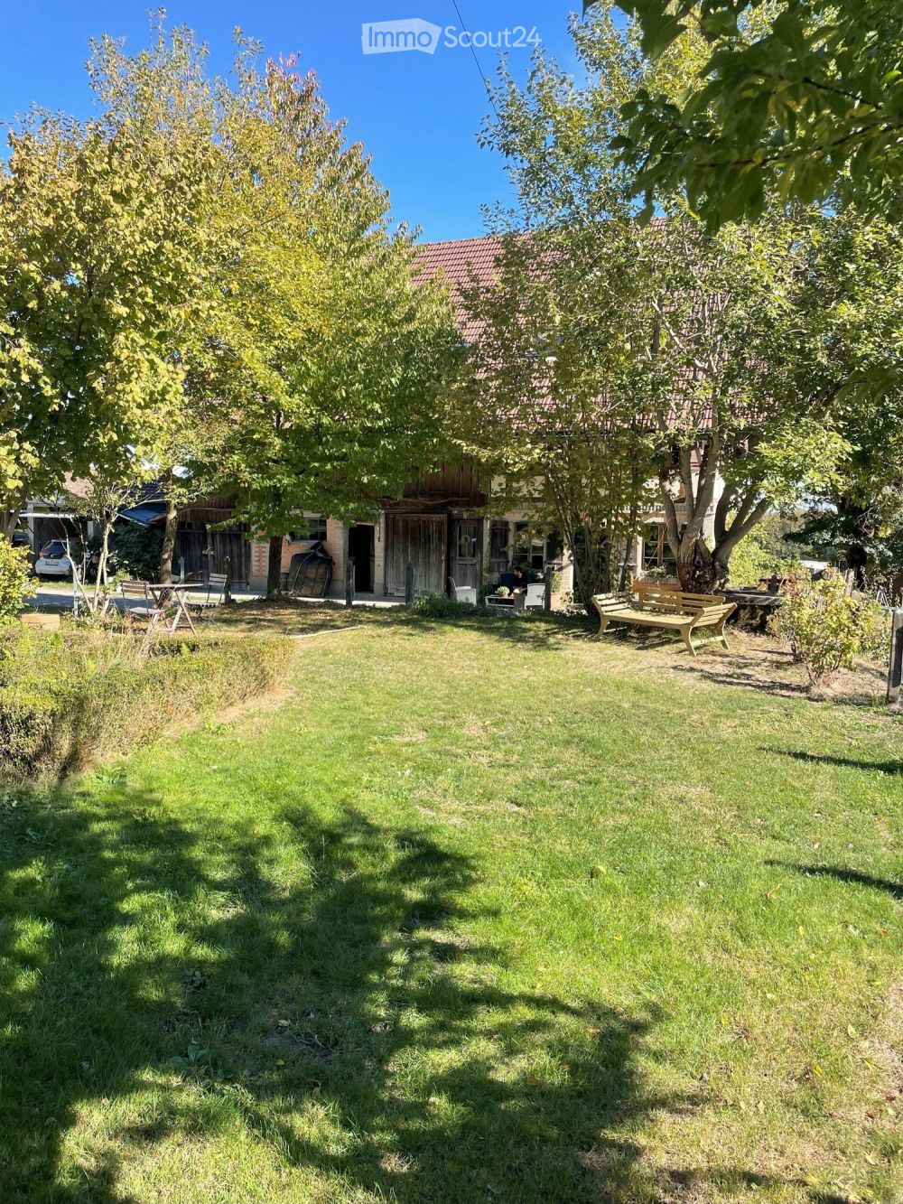 Neue, charmante 3,5-Zimmer-Maisonette-Wohnung mit überdecktem Aussenbereich & eigenem Garten - Bild 13