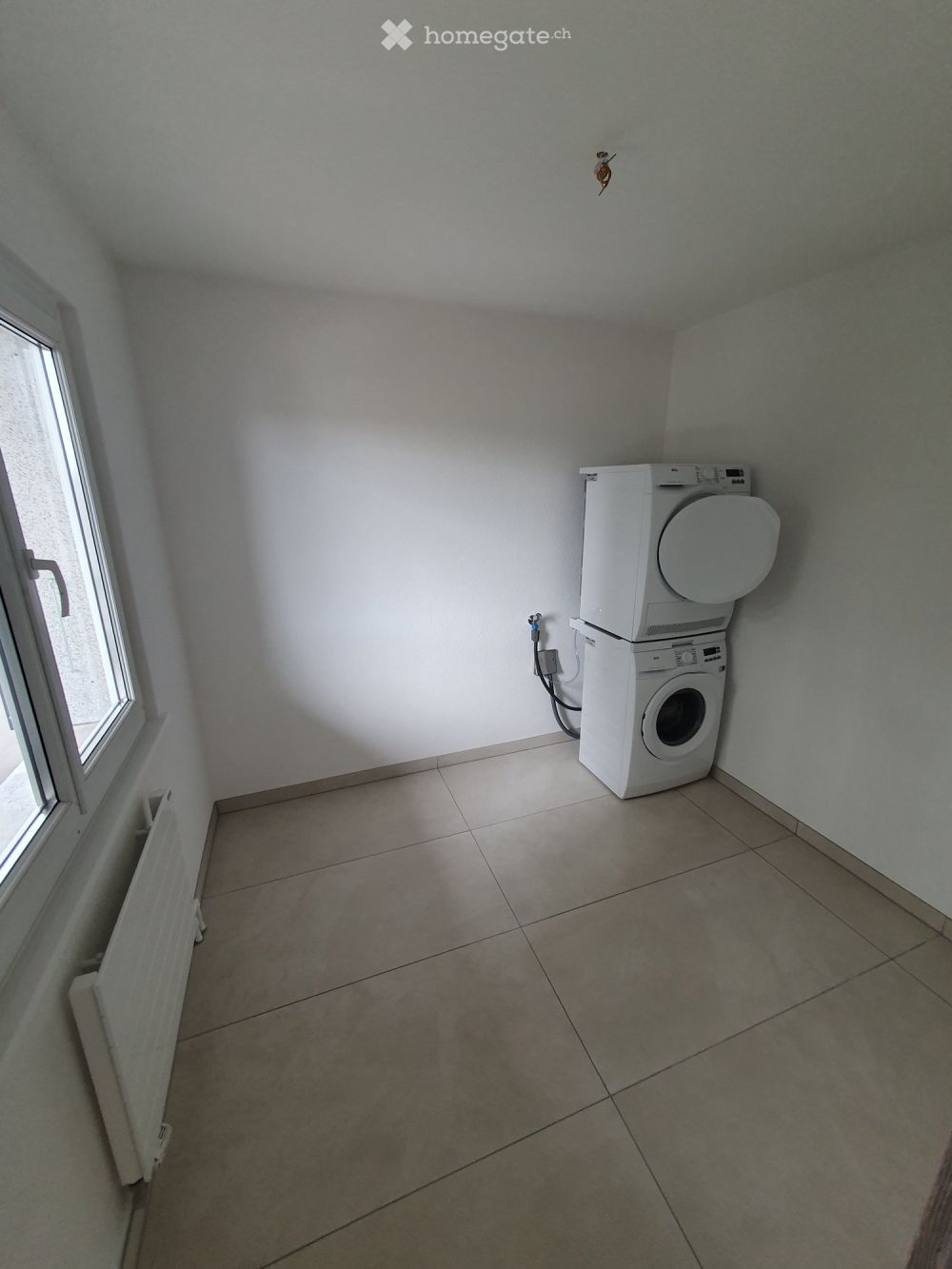 Grand app. 4.5p + bureau + buanderie privée - Bild 8