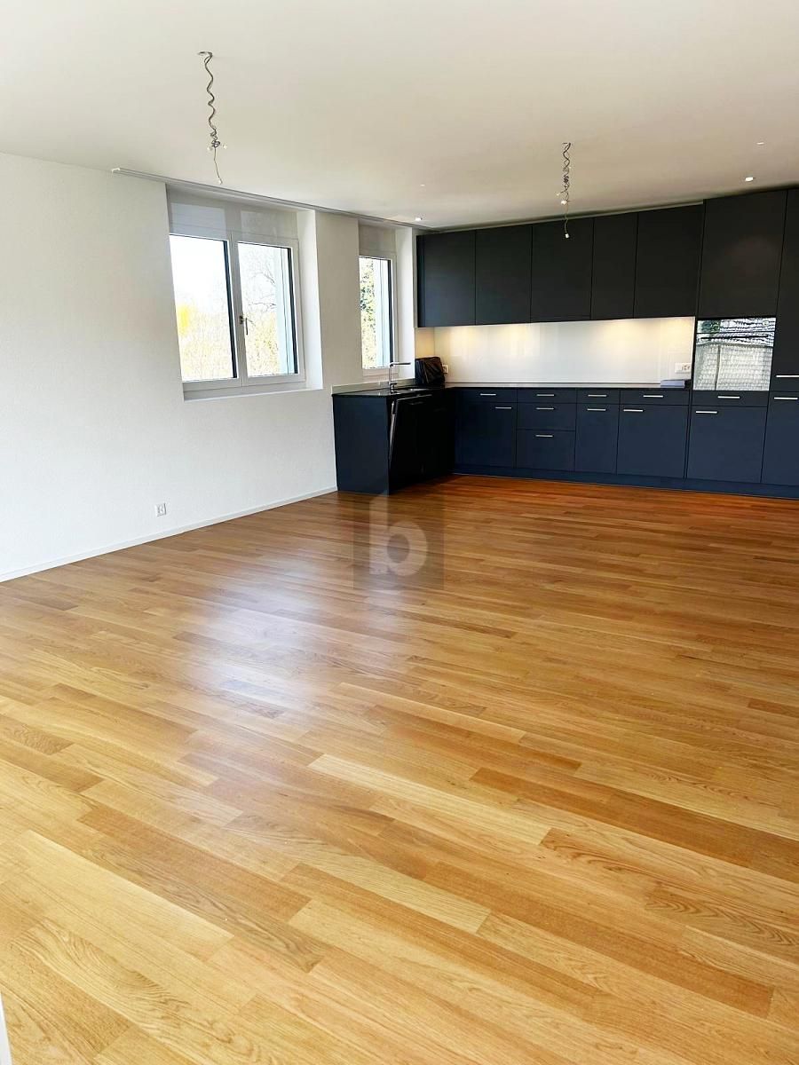 RUHIG, MODERN, NAHE DER NATUR - Bild 2